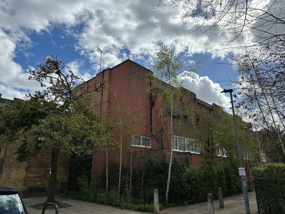 Stylish, Smart & Fun 4 Bed Appartamento Londra